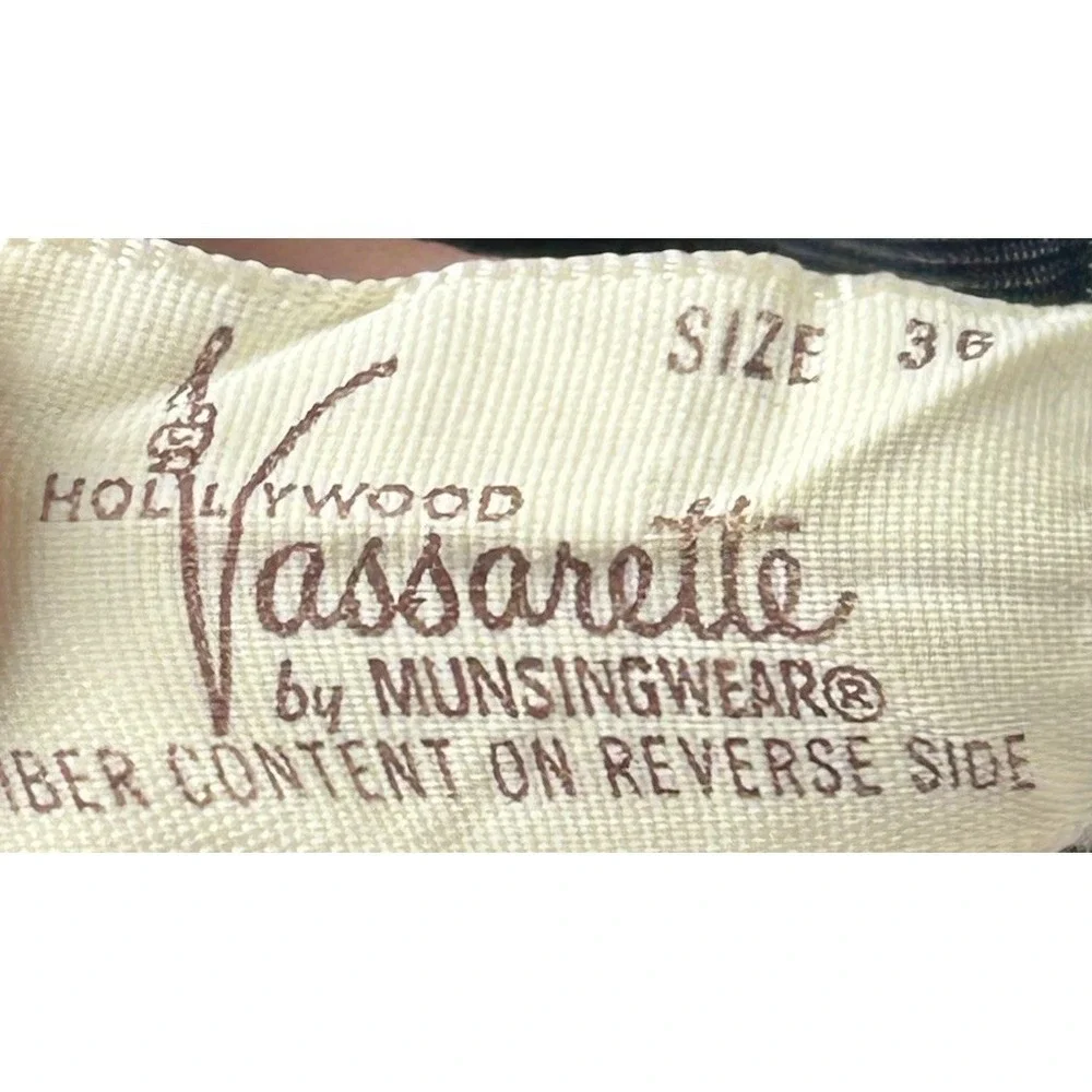 Hollywood Vassarette Women's Black Nightgown 36